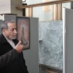 بازید عراقچی از نمایشگاه آثار فرشچیان در مقر سازمان ملل+ عکس