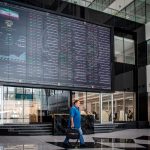 بورس تهران در شوک / شاخص کل ۱۰۰ هزار واحد سقوط کرد!