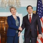 وزرای خارجه انگلیس و آمریکا درباره ایران و پایگاه دیگو گارسیا گفتوگو کردند