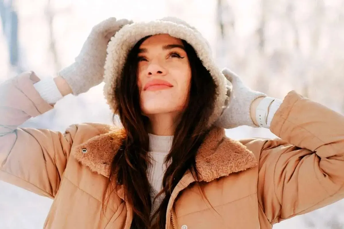 چرا در زمستان بیشتر استرس داریم؟ / ۶ دلیل رفتاری که باید بشناسید