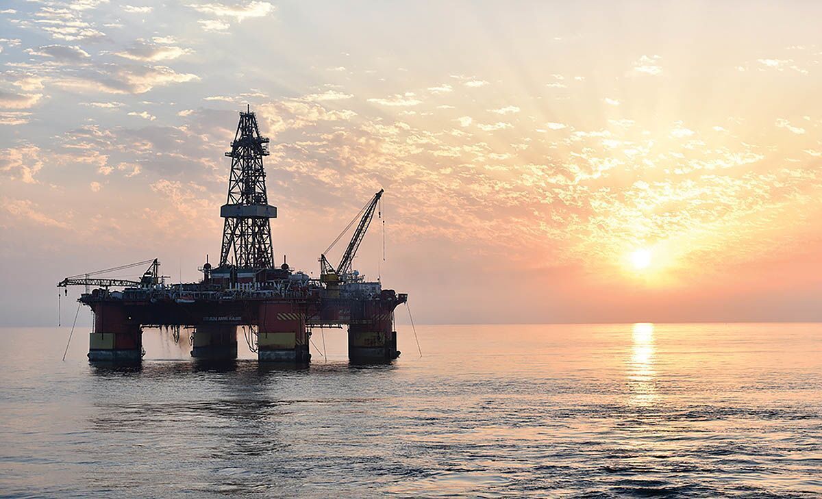 واگذاری معادن و میادین نفتی به آمریکا صحت دارد؟