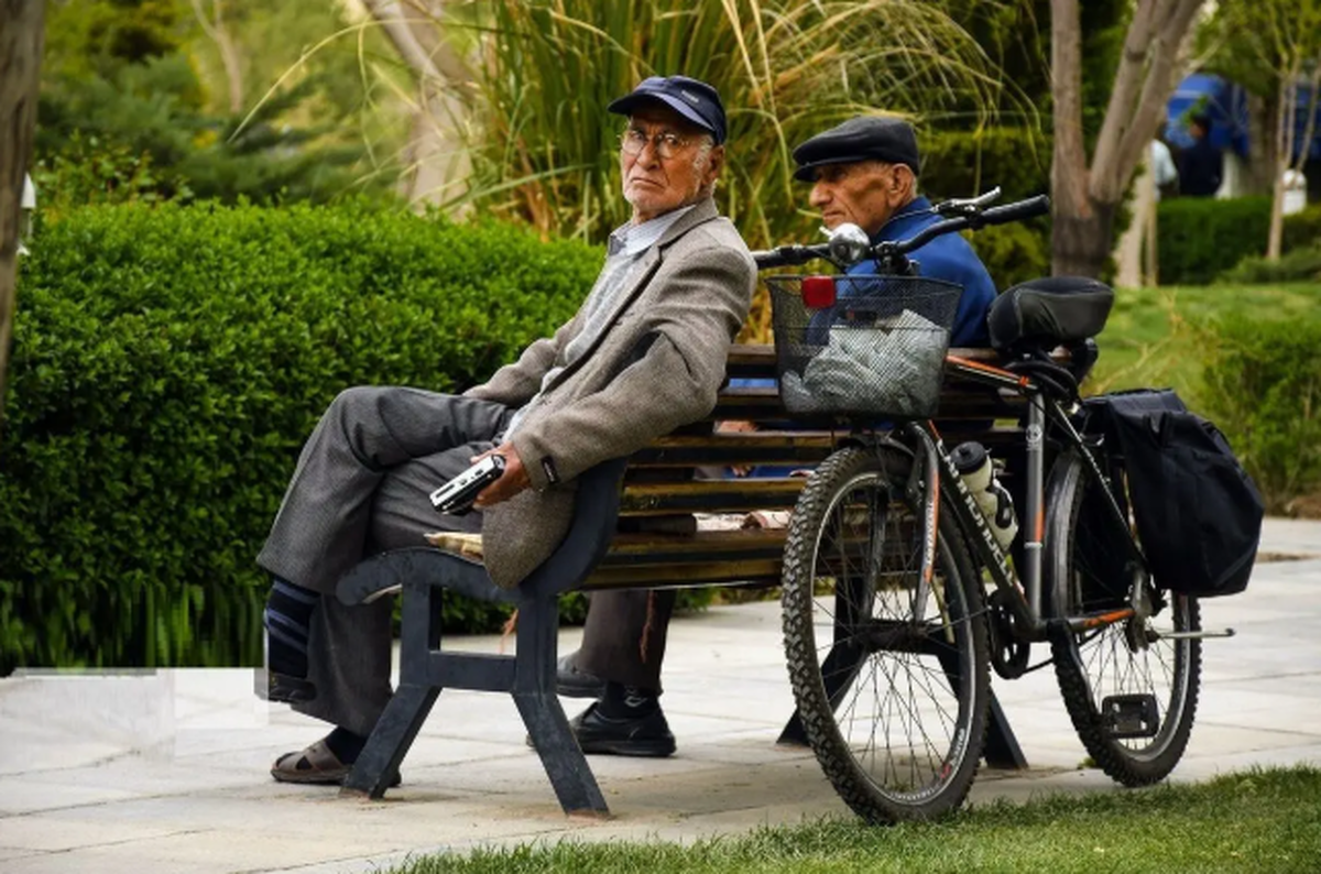 خبر خوب برای بازنشستگان /زمان واریز معوقات مشخص شد