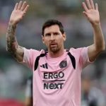 اقدام عجیب لیونل مسی خشمگین پس از مسابقه + فیلم