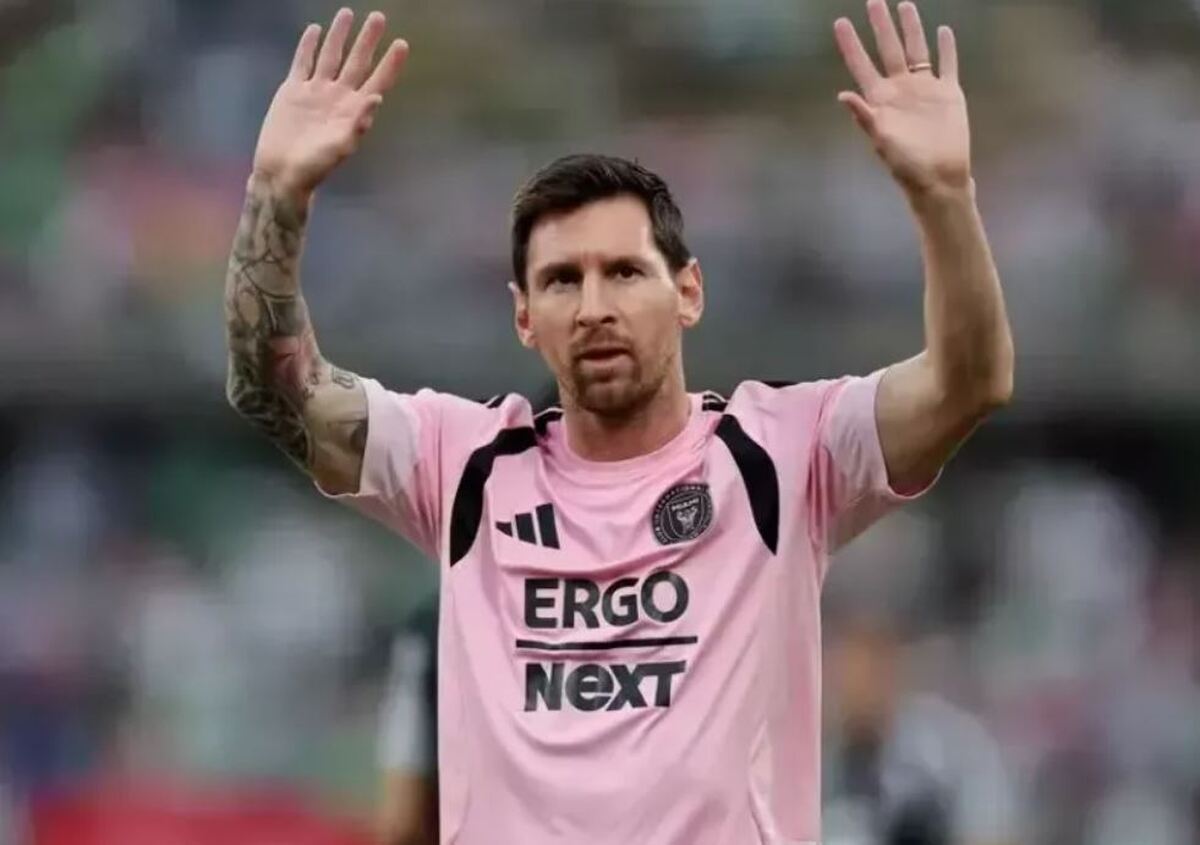 اقدام عجیب لیونل مسی خشمگین پس از مسابقه + فیلم