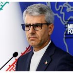 واکنش عجیب بقایی به سفر علی لاریجانی به عمان + فیلم