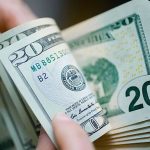 قیمت دلار، طلا و سکه امروز دوشنبه ۴ اسفند ۱۴۰۴ / دلار بازار آزاد امروز چند؟ + جدول