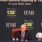 قوانین فوتبال تغییر می‌کند / اجرای قوانین جدید داوری در آستانه جام جهانی ۲۰۲۶