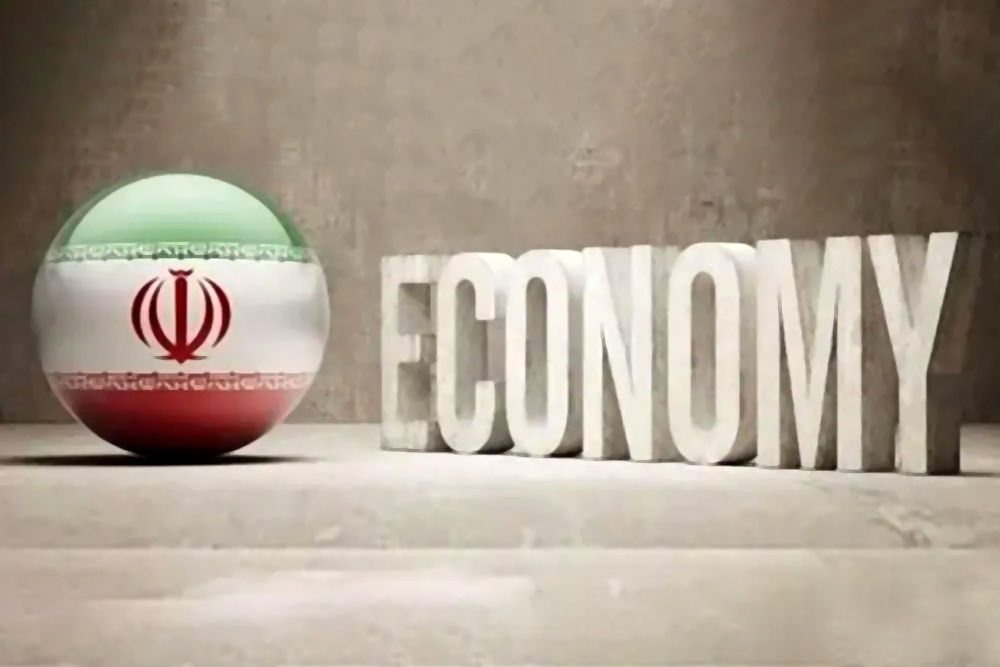  سرمایه‌گذاران در لاک دفاعی | عظیم ثابت: قیمت واقعی ارز قابل کشف نیست