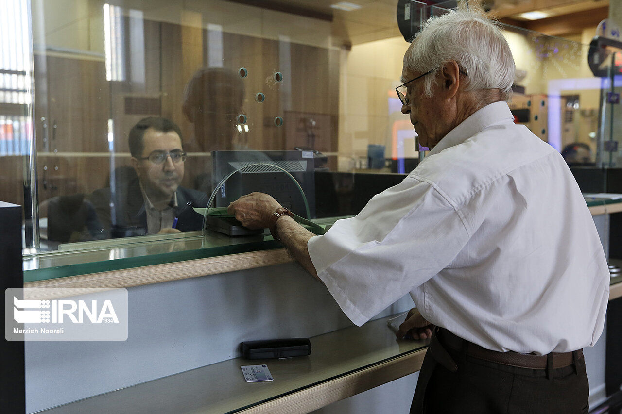 بازنشستگان بخوانند/ چگونه از بیمه تکمیلی انصراف دهیم؟