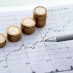 ریشه تورم خوراکی‌ها کسری بودجه است/ کنترل دستوری سم مهلک تولید