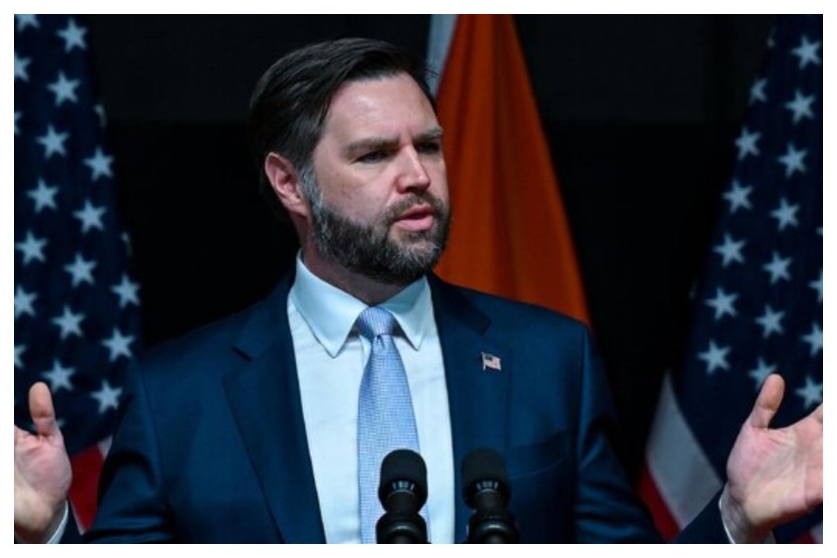  معاون ترامپ ایران را تهدید کرد/ ترامپ هیچ علاقه‌ای به تکرار تاریخ عراق ندارد