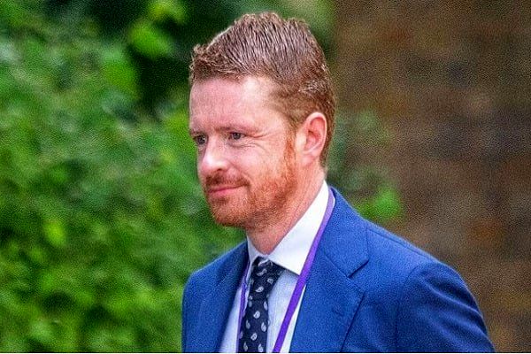 رئیس دفتر نخست‌وزیر انگلیس استعفا داد/ باز هم ردپای اپستین؟