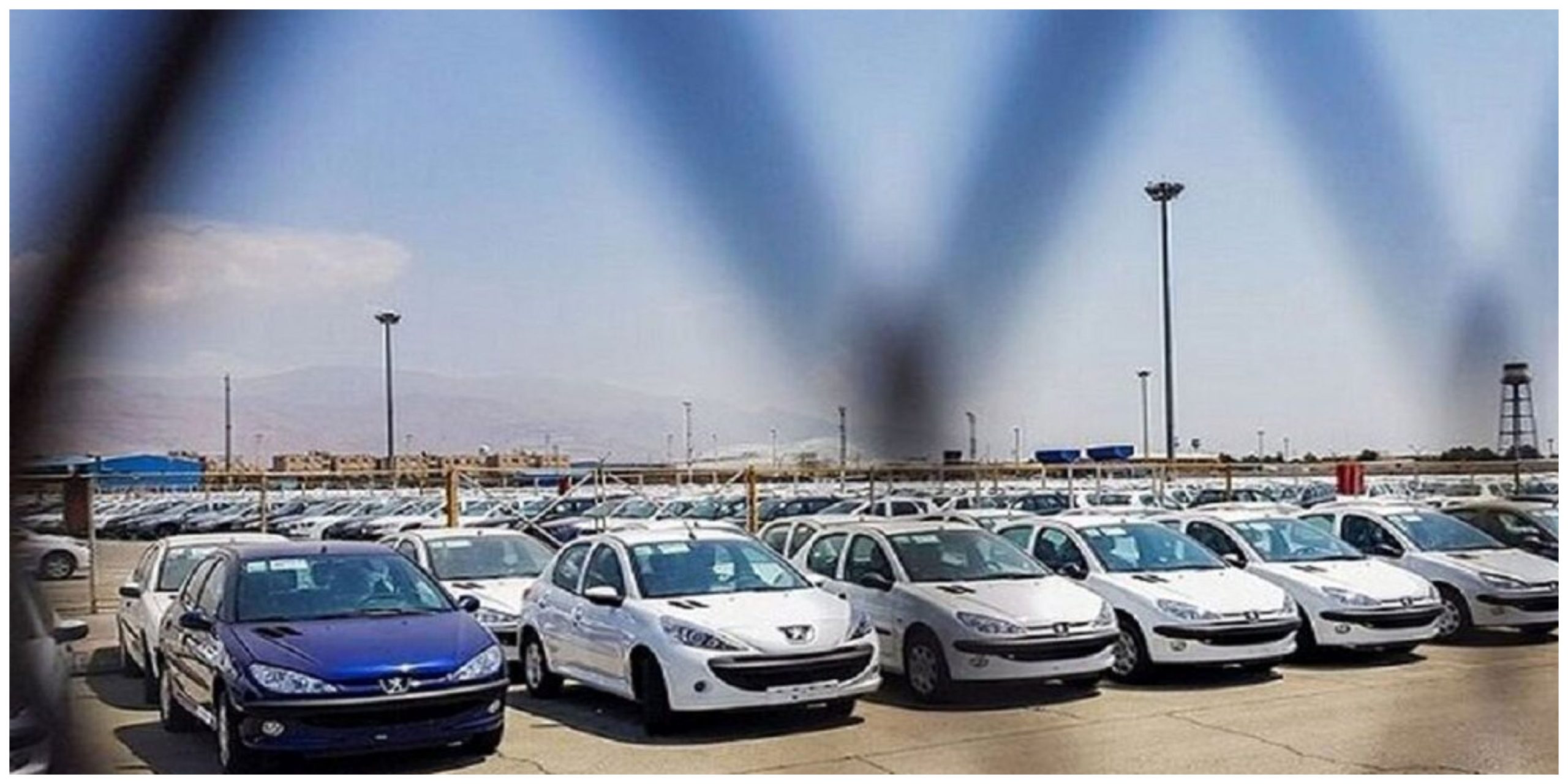 این 4 خودرو را می‌توانید با کمتر از یک میلیارد بخرید / آخرین قیمت سمند، پژو، شاهین، کوییک، ساینا و دنا + جدول