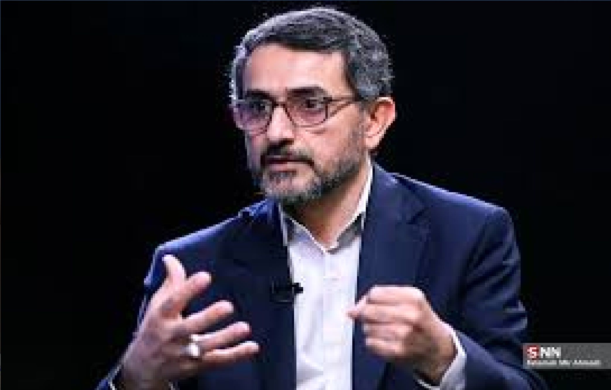 خطوط قرمز در مذاکرات از سطح عالی ابلاغ شده/ در مذاکرات بین موضع حکیمانه نظام و ژست‌های سوپرانقلابی کنار مواضع نظامیم