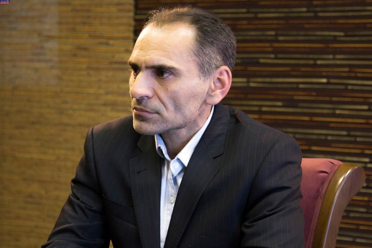 کامران ندری: نمی‌توان با استفاده از منابع محدود کشور، هم‌زمان درگیر چالش با نظام بین‌الملل بود