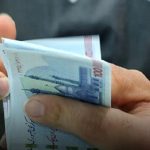 به دنبال پول نقد | گزارش میدانی از صف‌های طولانی دریافت وجه نقد در تهران