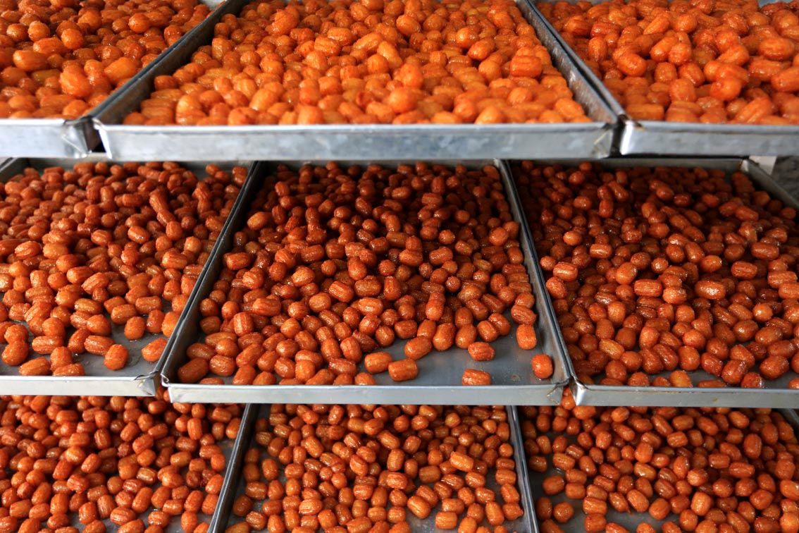 افزایش ۴۹۵۰ درصدی قیمت زولبیا و بامیه طی یک دهه/ وقتی یک شیرینی شاخص اقتصادی می شود!