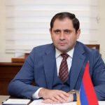 وزیر دفاع ارمنستان به ایران سفر کرد/ علت چیست؟