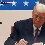 ترامپ فرمان تعرفه ۱۰ درصدی بر واردات از همه کشورها را امضا کرد