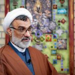 به ساز سنتور علاقهمندم/ روی موسیقی راک، متال و هوی متال و بلک متال و بلوز و جز مطالعه داشتم