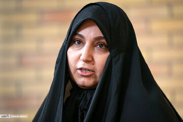 از کودکی با مسئله ترور آشنا بودیم/ در کمتر عکسی ایشان پشت میز بودند