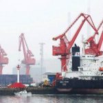 بزرگترین شوک ارزی به کشور در 10 ماه گذشته/حمله روزنامه اصولگرا به تراستی ها و دورزنندگان تحریم؛ زیاد نفت می فروشیم اما پولش را اینها می خورند!