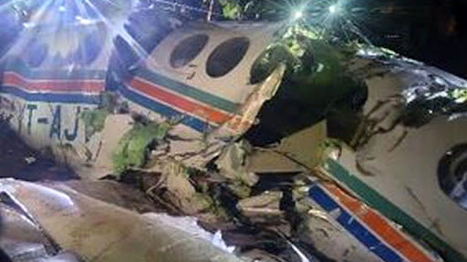 سقوط آمبولانس هوایی در هند + فیلم / هر 7 سرنشین کشته شدند