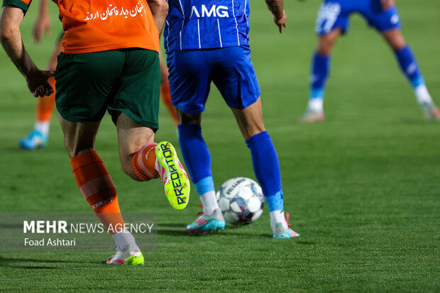 زمان دیدار استقلال و مس تغییر کرد