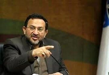 هشدار مشاور فرمانده سپاه درباره خطر نفوذی ها در جناح های سیاسی/ به انسجام ملی آسیب می زنند/ در جریان انقلابی افرادی هستند که اختلاف افکنی می کنند